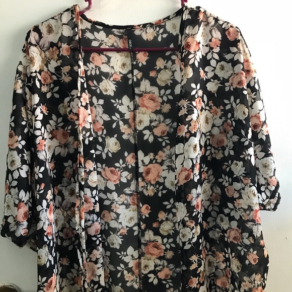 Cardigan - Picture 1 of 2